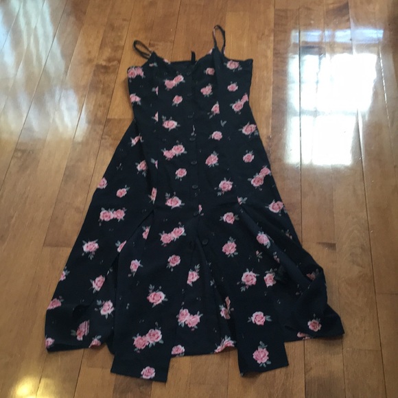 H and M black maxi dress with roses and buttons - Picture 1 of 1